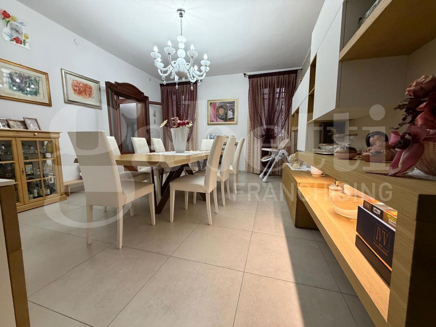 Casa indipendente con giardino a Adria