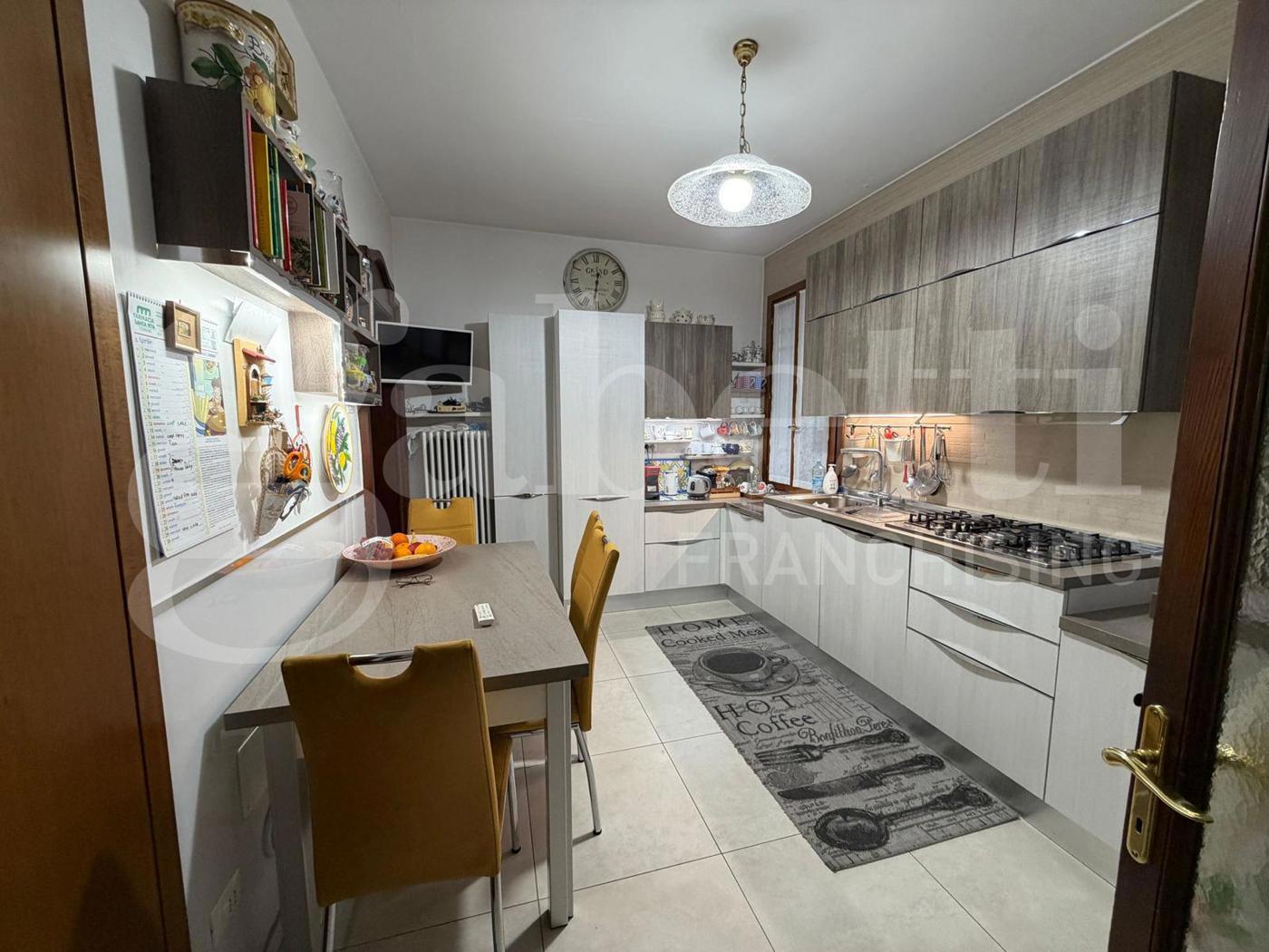 Casa indipendente con giardino a Adria