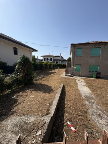 Villa da ristrutturare a Adria