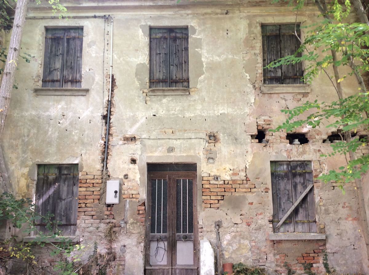 Rustico da ristrutturare a Papozze