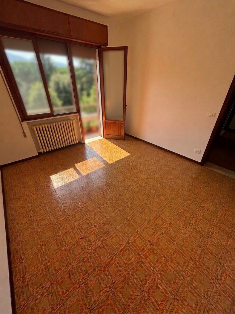 Quadrilocale con giardino a Adria