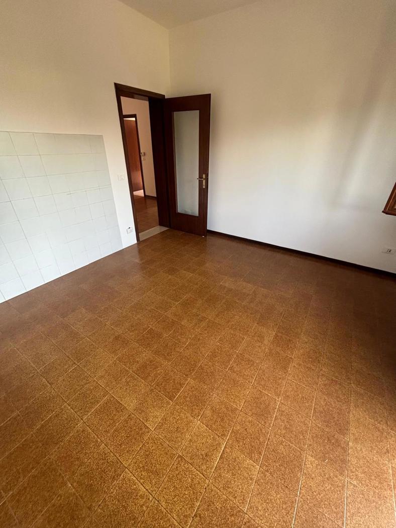 Quadrilocale con giardino a Adria