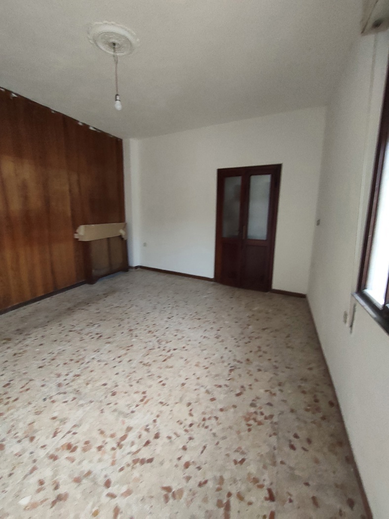 Casa indipendente con giardino a Adria