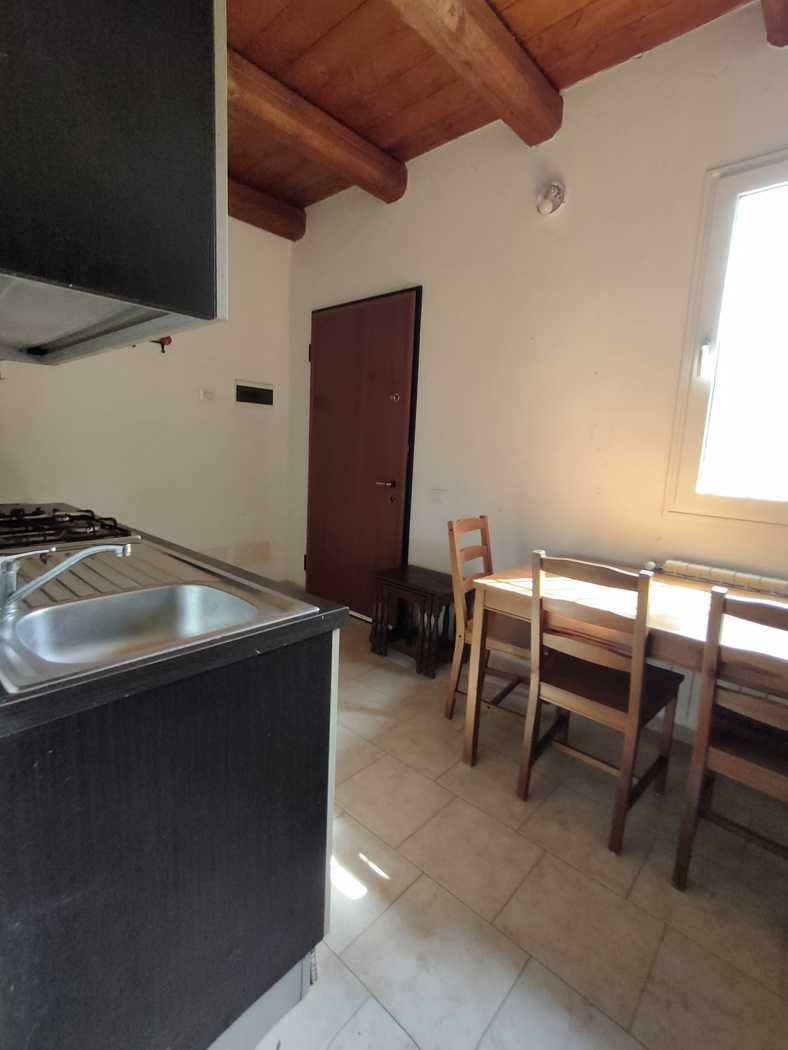 Bilocale arredato in affitto a Papozze