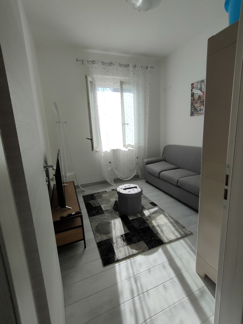 Trilocale arredato in affitto a Papozze