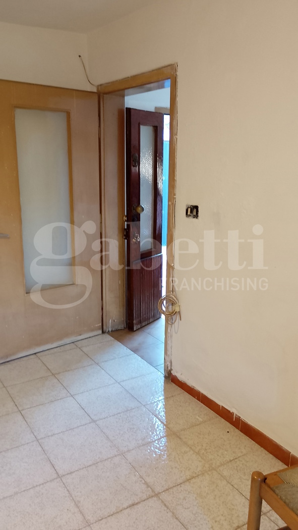 Casa indipendente con giardino a Gavello