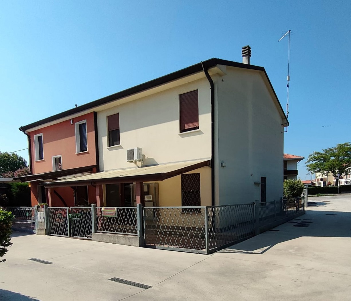 Villa Bifamiliare in vendita a Adria