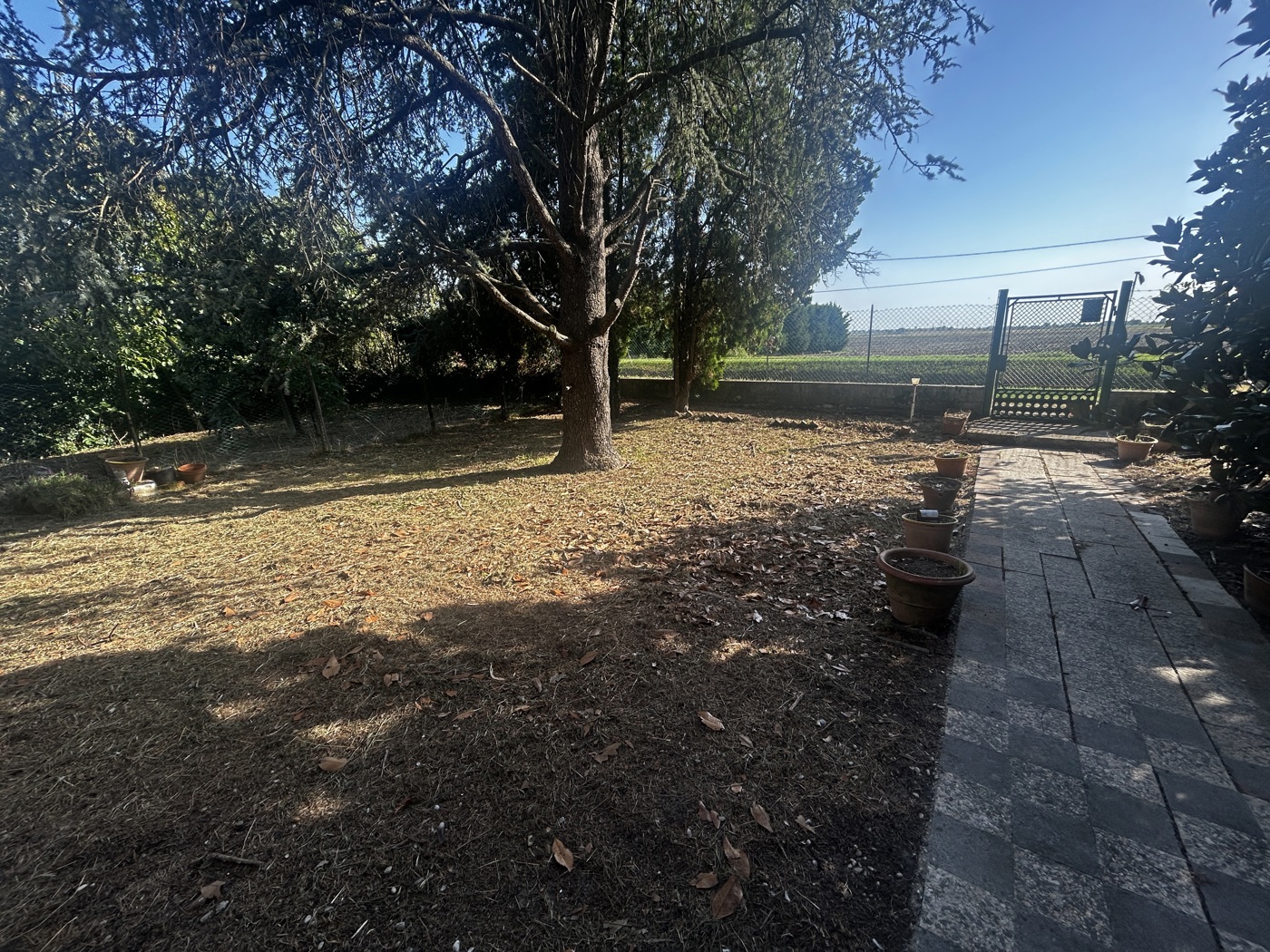 Rustico con giardino a Adria