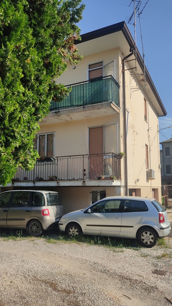 Appartamento con giardino a Adria