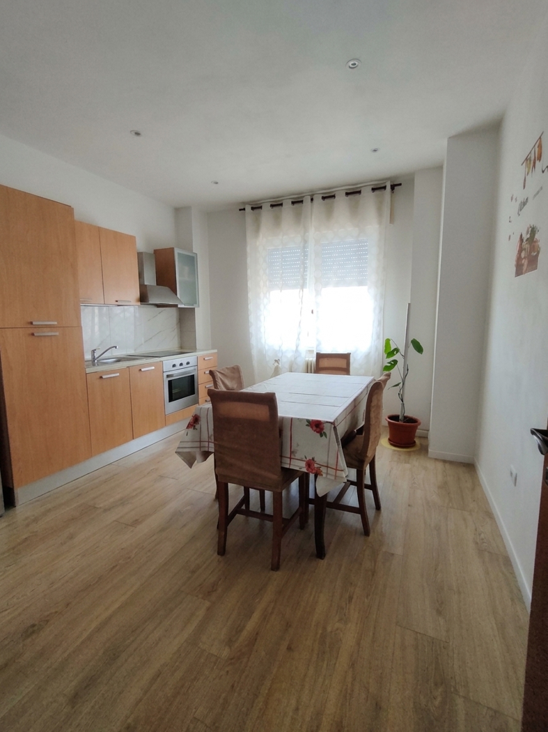 Trilocale in vendita a Adria