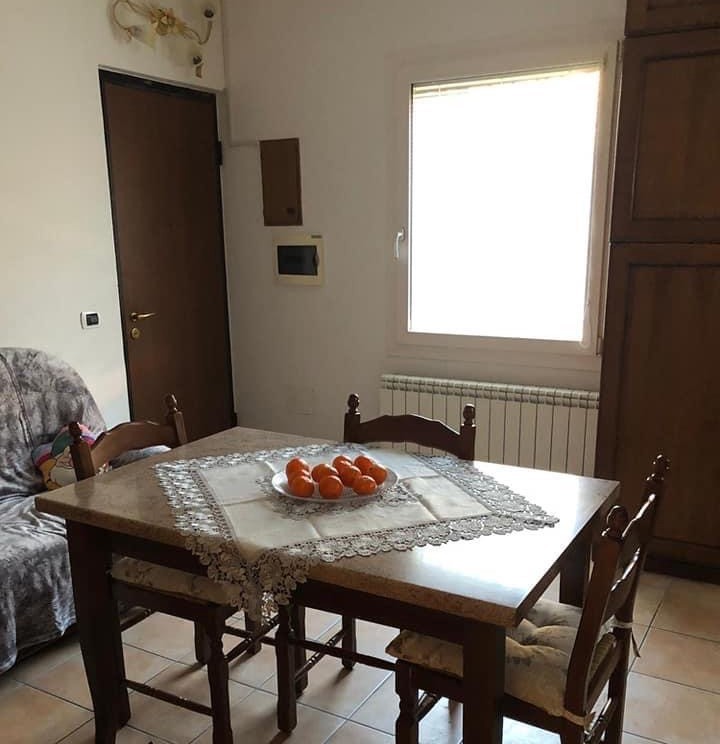 Trilocale arredato in affitto a Adria