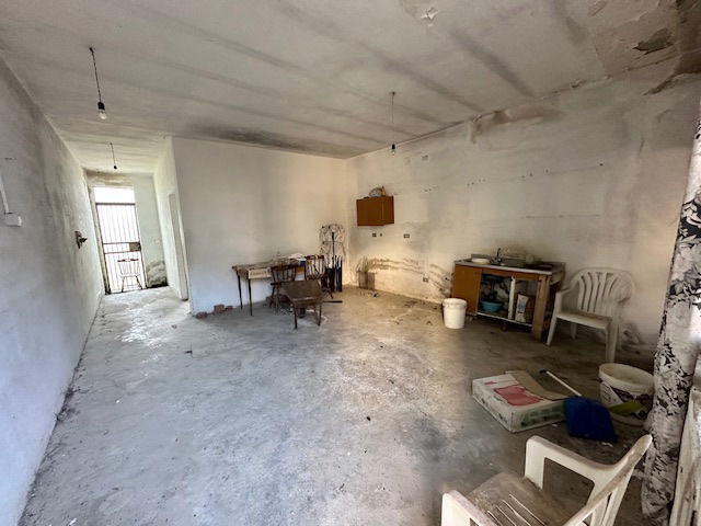 Casa indipendente con giardino a Barcellona Pozzo di Gotto