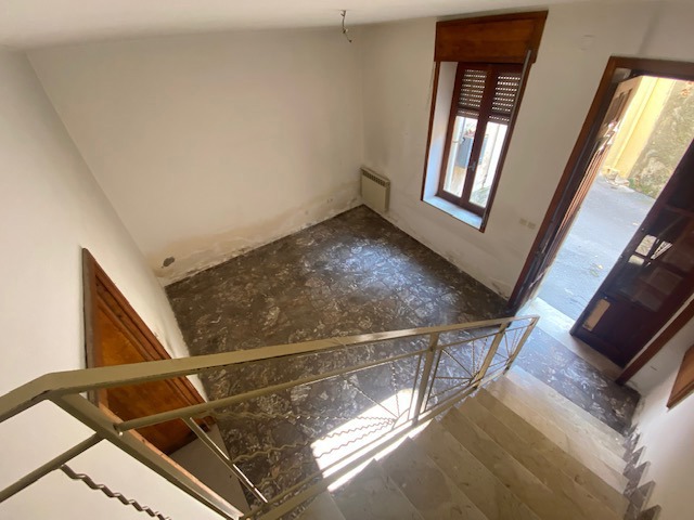 Casa indipendente da ristrutturare a Barcellona Pozzo di Gotto