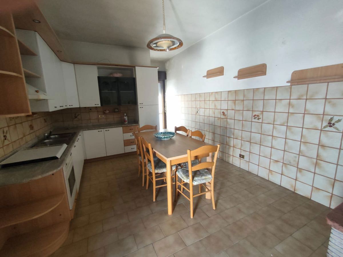 Appartamento in vendita a Barcellona Pozzo di Gotto