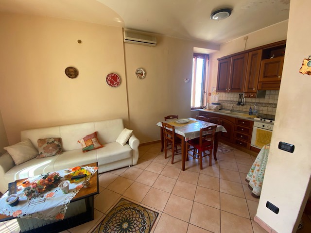 Casa indipendente in vendita a Barcellona Pozzo di Gotto