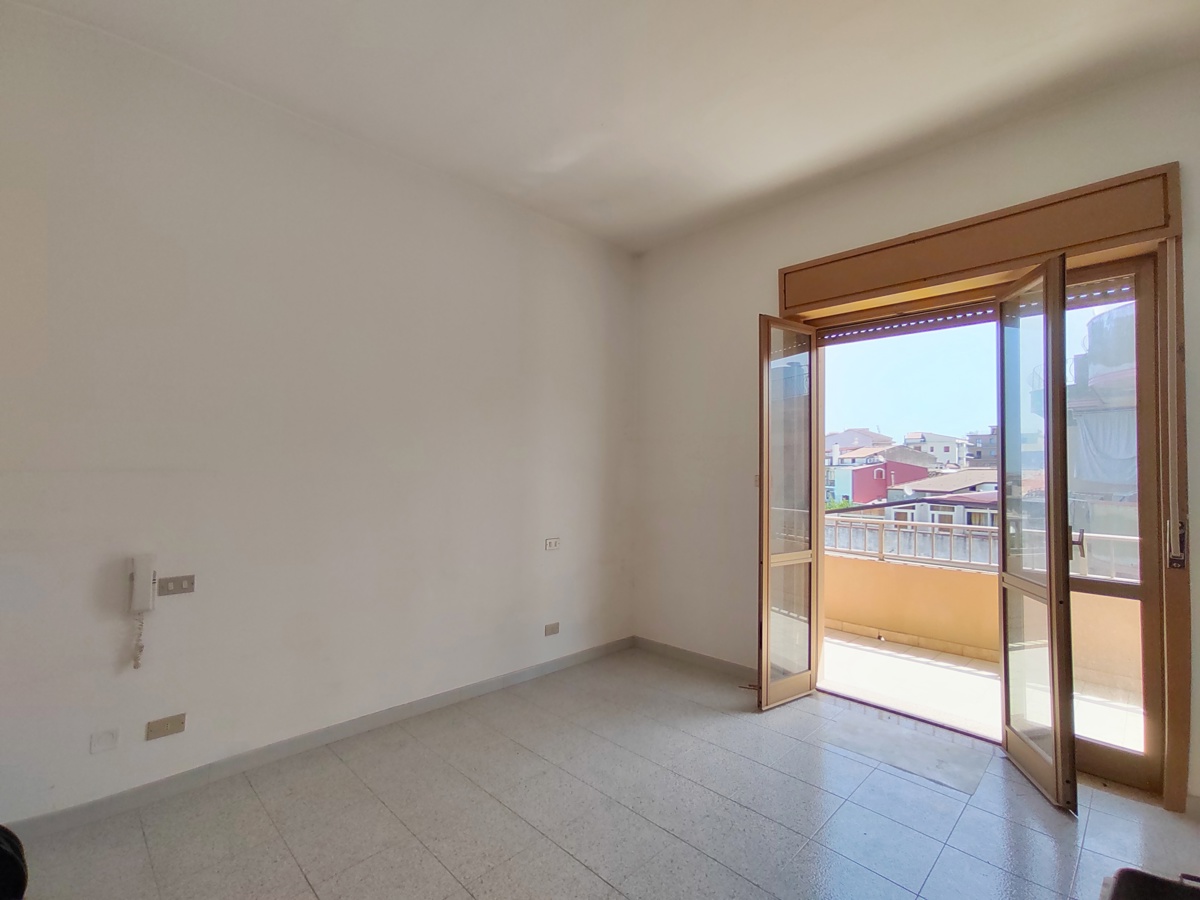 Quadrilocale in vendita a Barcellona Pozzo di Gotto