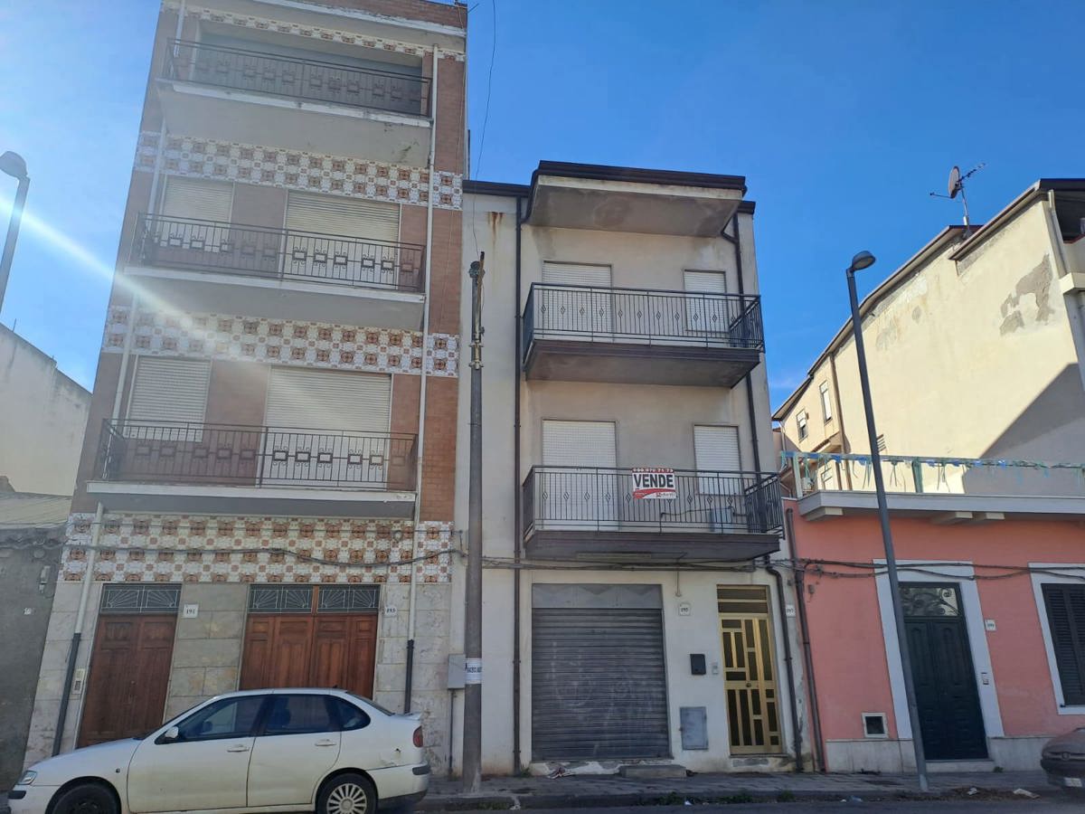 Casa indipendente in vendita a Barcellona Pozzo di Gotto
