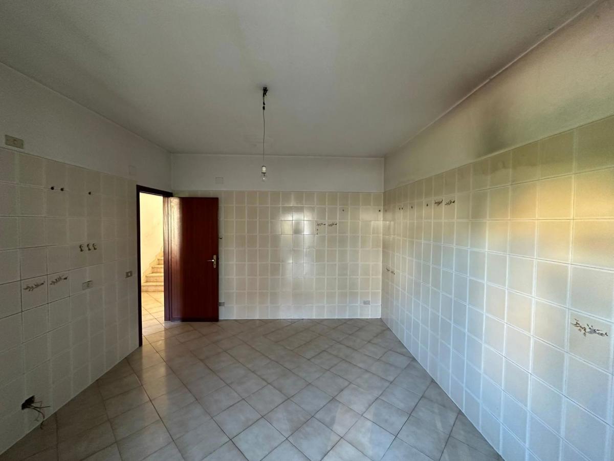 Casa indipendente da ristrutturare a Barcellona Pozzo di Gotto