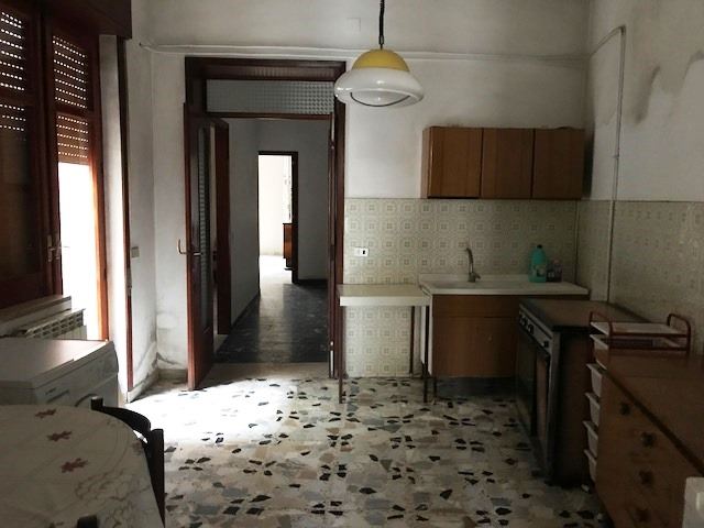 Casa indipendente con giardino a Barcellona Pozzo di Gotto