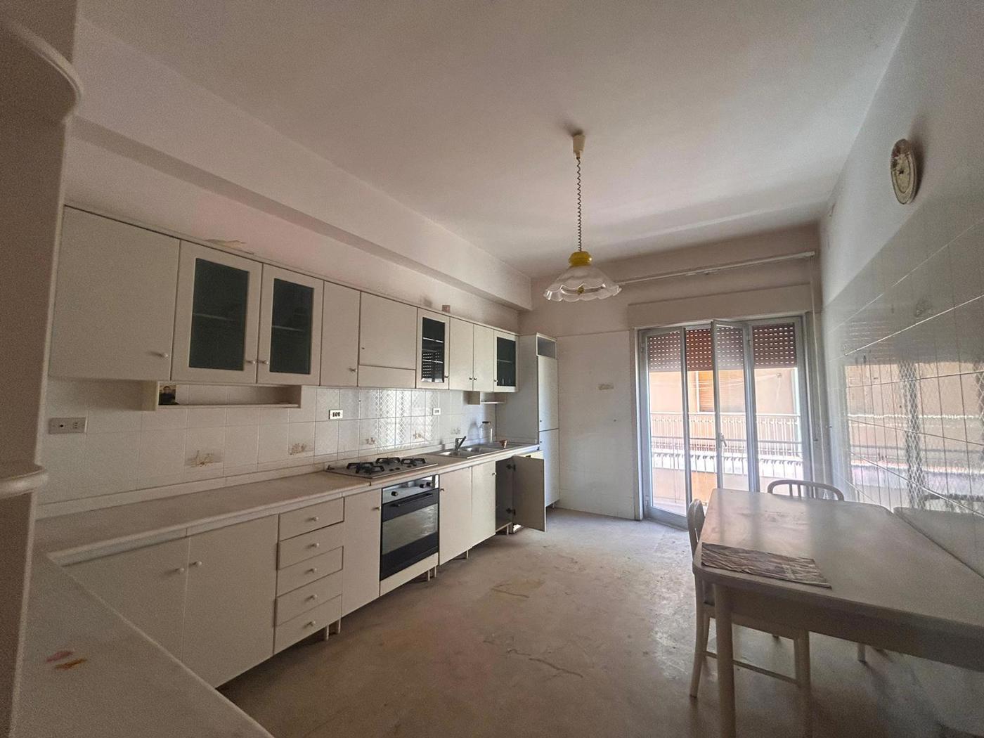 Appartamento in vendita a Barcellona Pozzo di Gotto