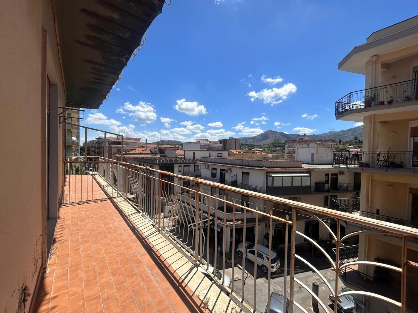 Appartamento in vendita a Barcellona Pozzo di Gotto