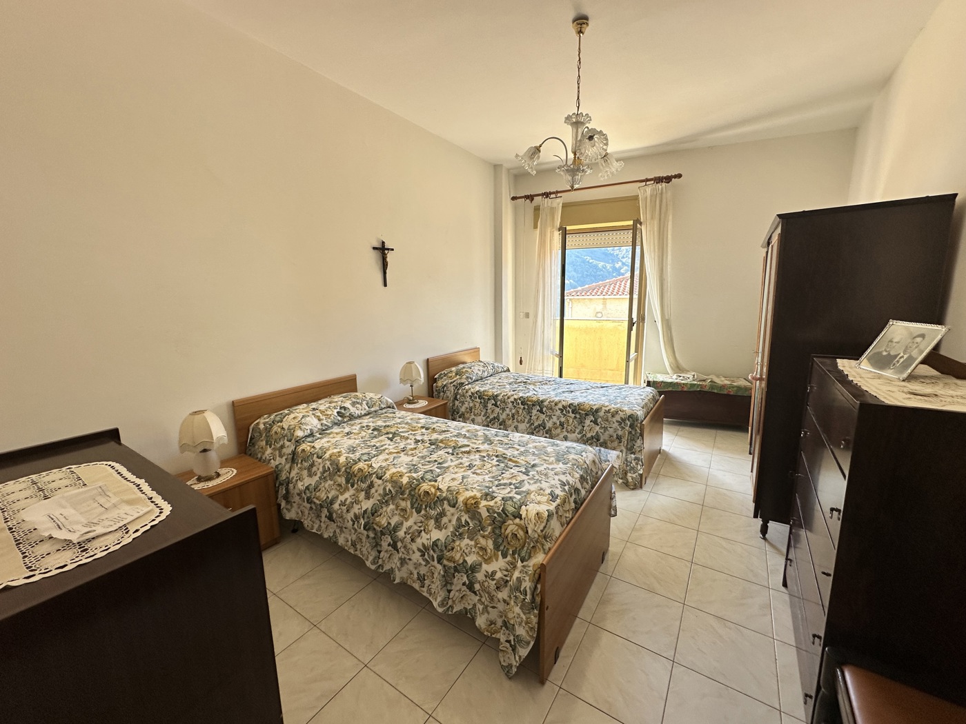 Trilocale con box a Sant'Angelo di Brolo