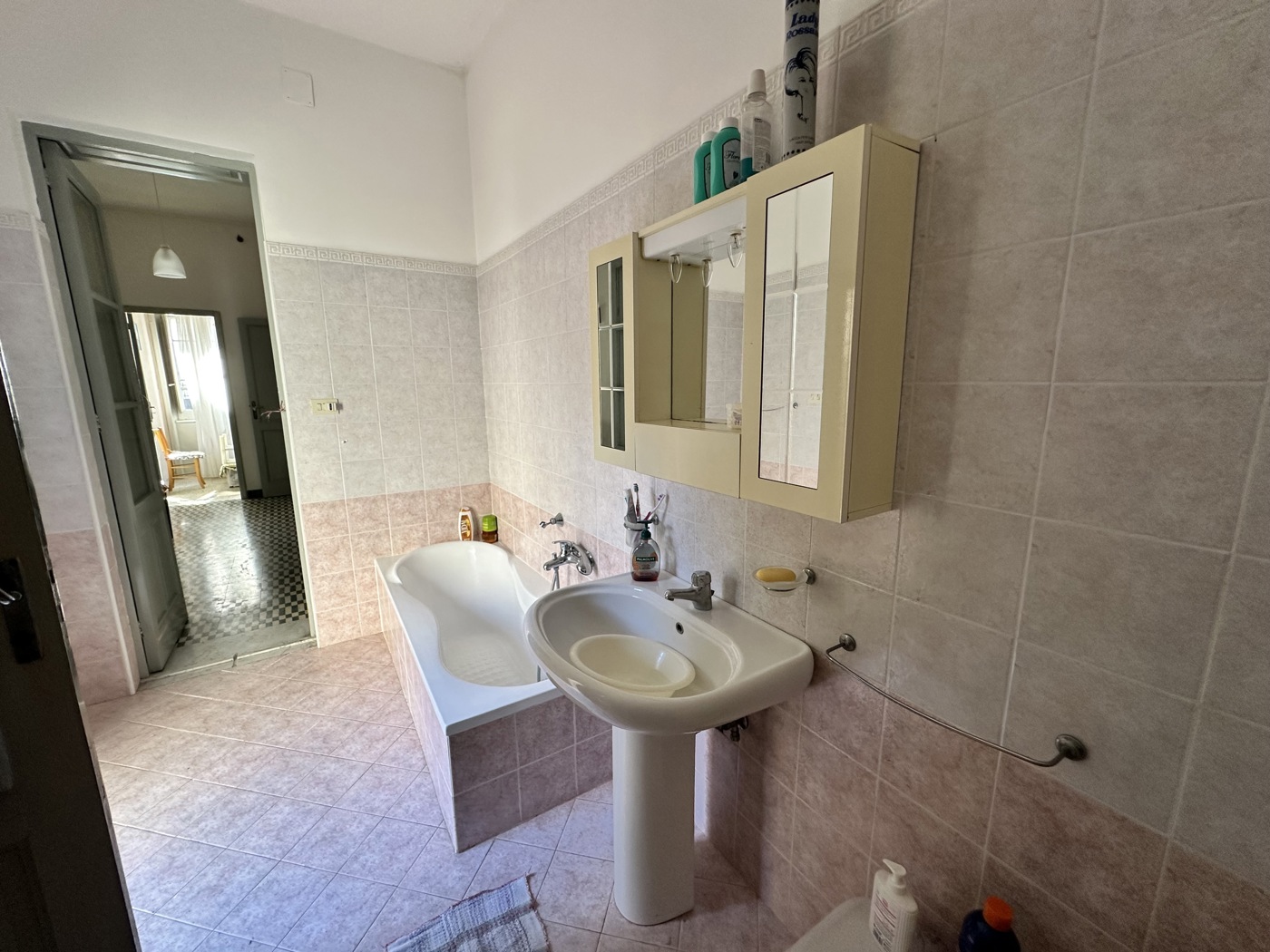 Casa indipendente da ristrutturare a Barcellona Pozzo di Gotto