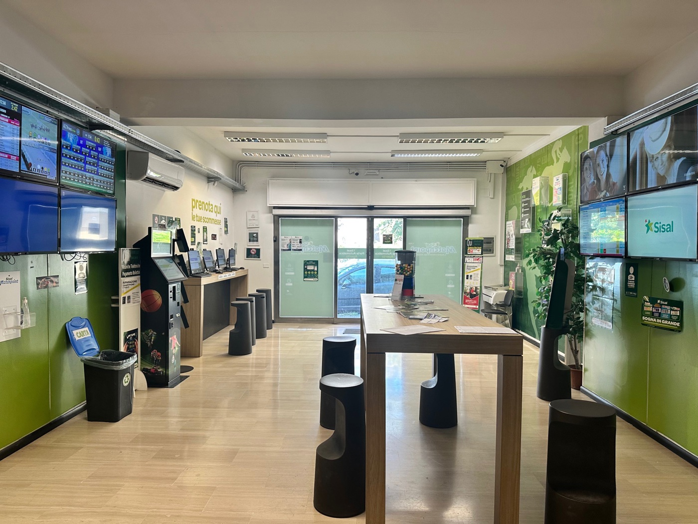 Attivit commerciale in vendita a Barcellona Pozzo di Gotto