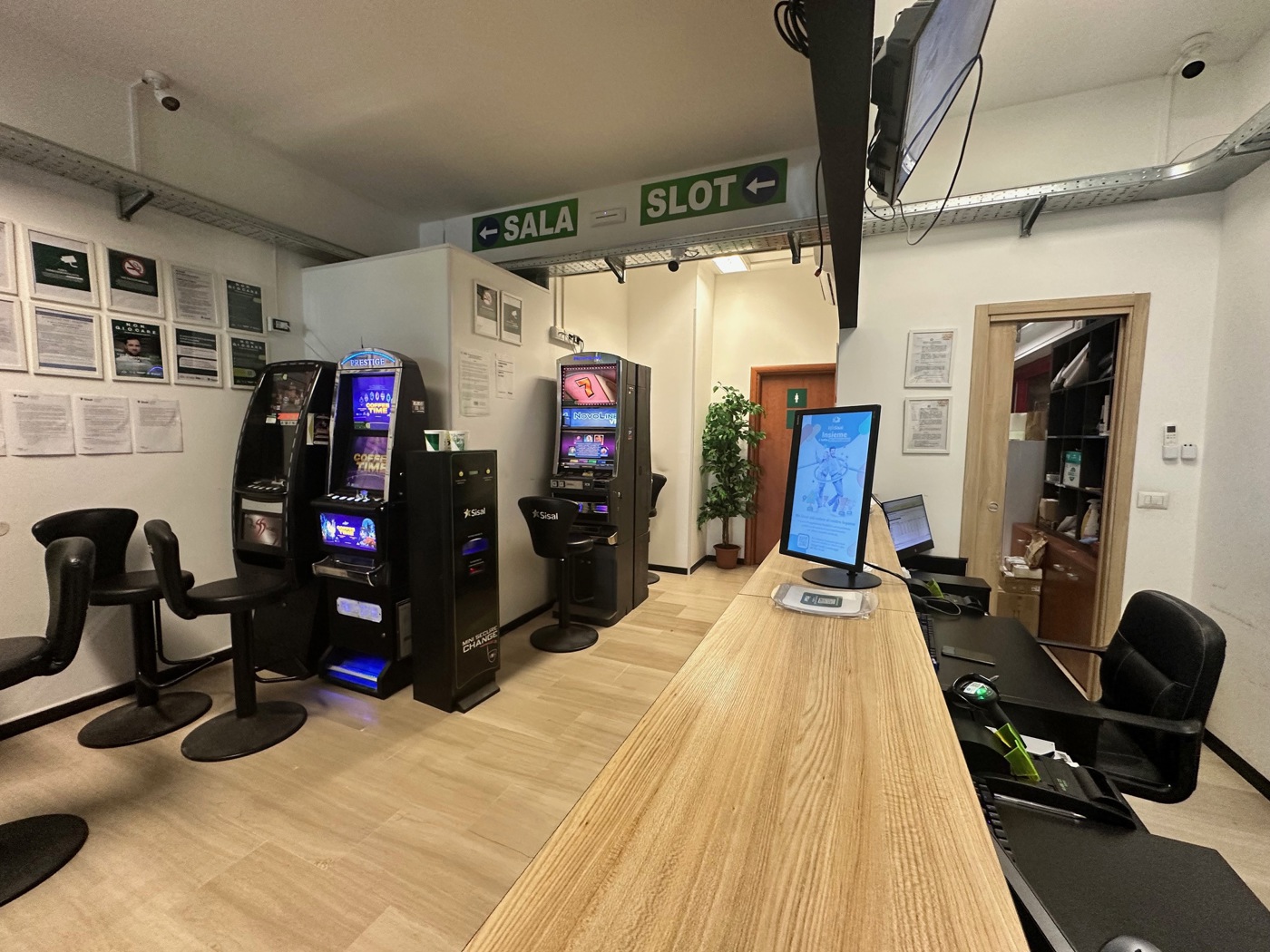 Attivit commerciale in vendita a Barcellona Pozzo di Gotto