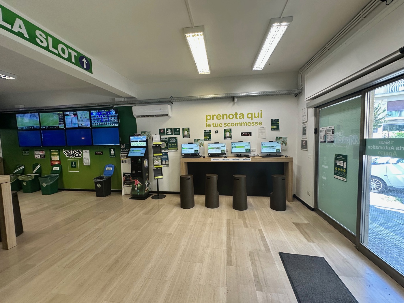 Attivit commerciale in vendita a Barcellona Pozzo di Gotto