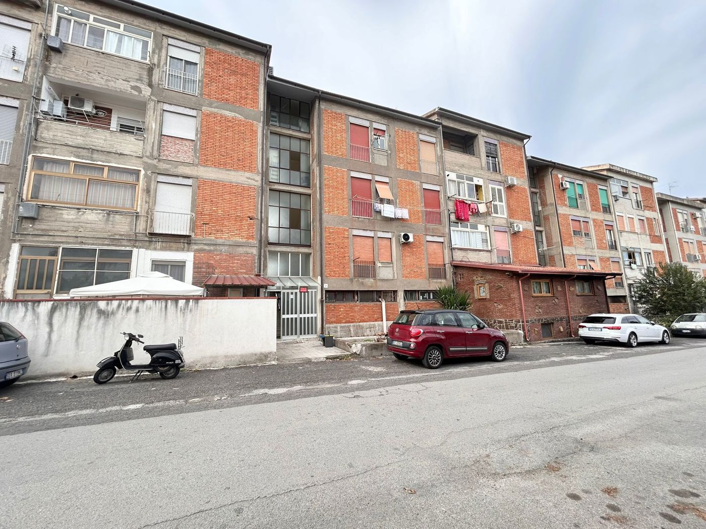 Trilocale in vendita a Barcellona Pozzo di Gotto