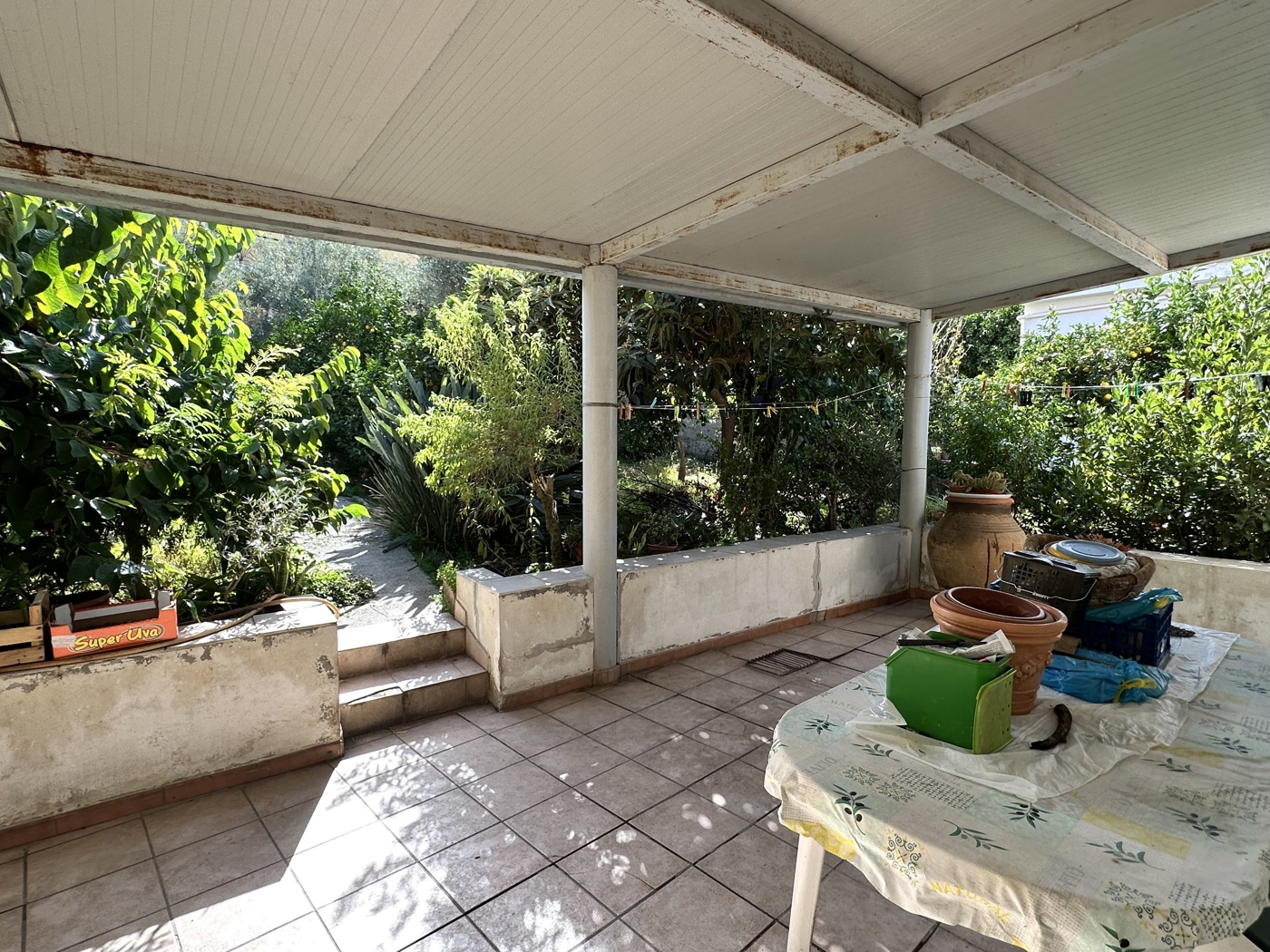 Casa indipendente con giardino a Barcellona Pozzo di Gotto
