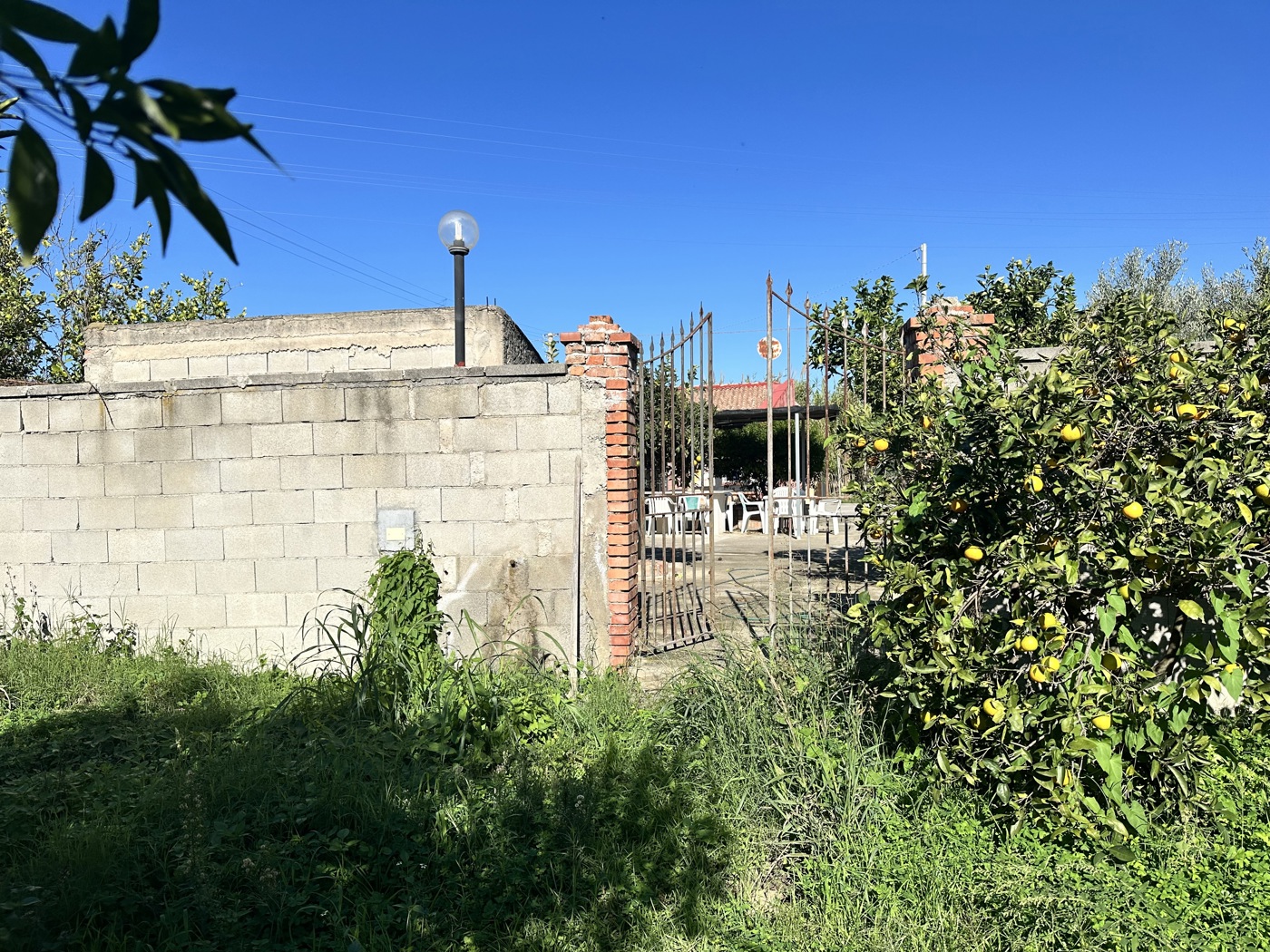 Villa con giardino a Castroreale