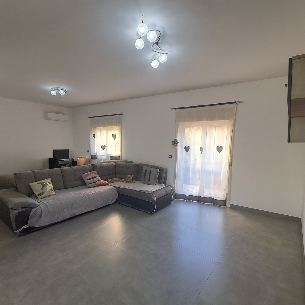 Quadrilocale con giardino a Barcellona Pozzo di Gotto