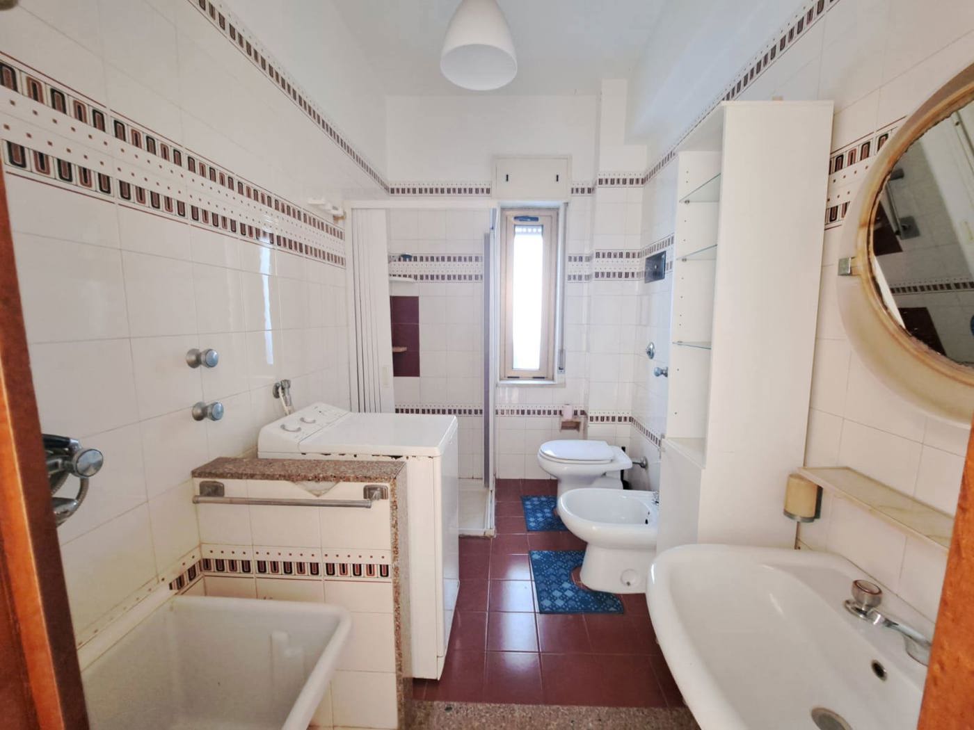 Quadrilocale in vendita a Barcellona Pozzo di Gotto