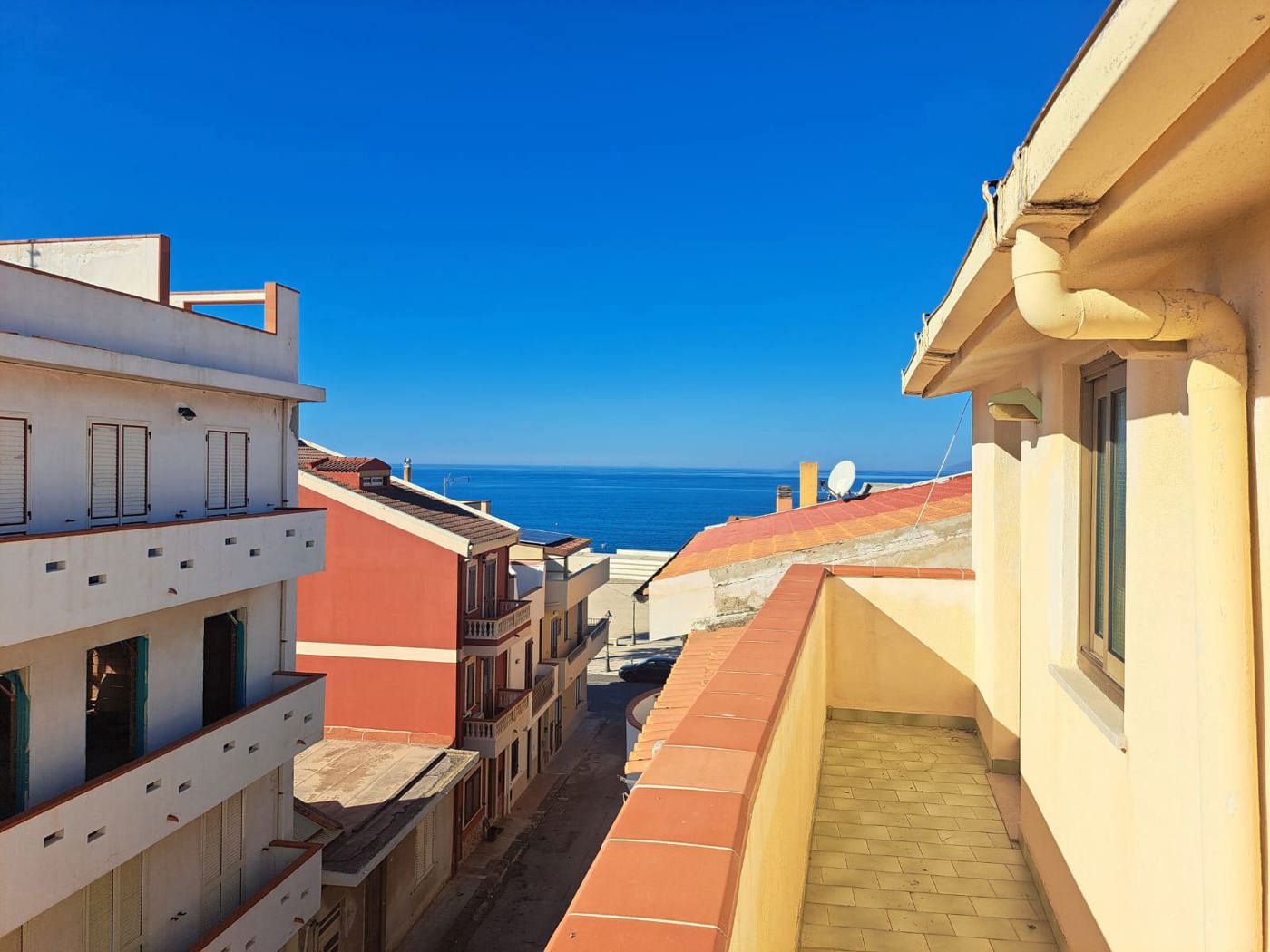 Quadrilocale in vendita a Barcellona Pozzo di Gotto