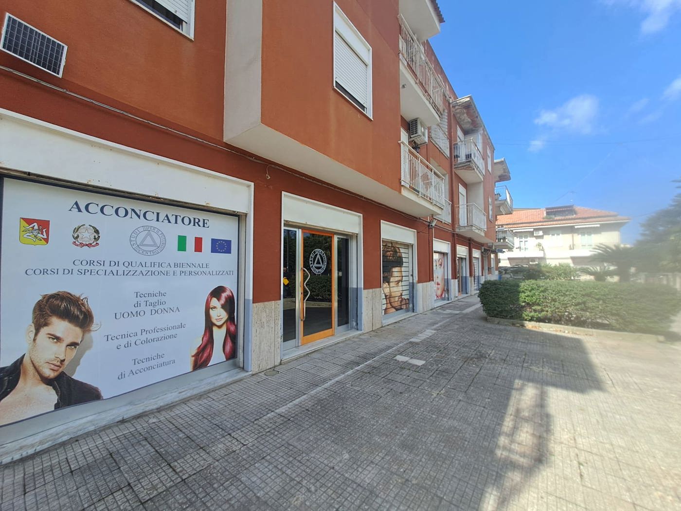 Negozio in affitto a Barcellona Pozzo di Gotto