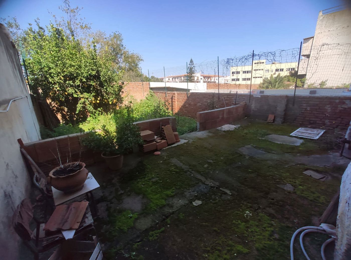 Casa indipendente con giardino a Milazzo