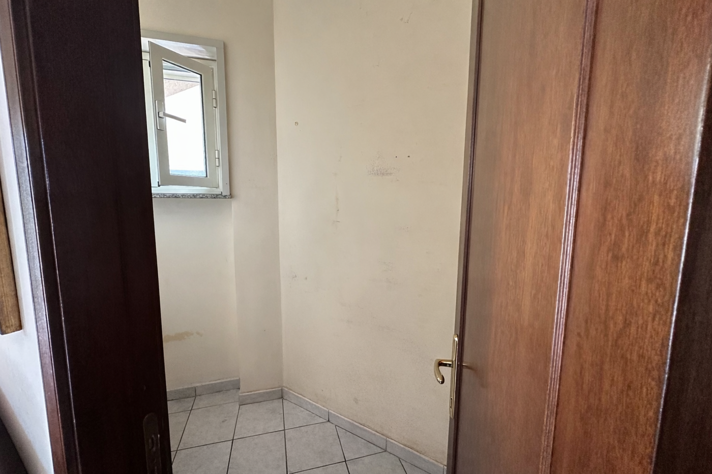 Quadrilocale in vendita a Barcellona Pozzo di Gotto