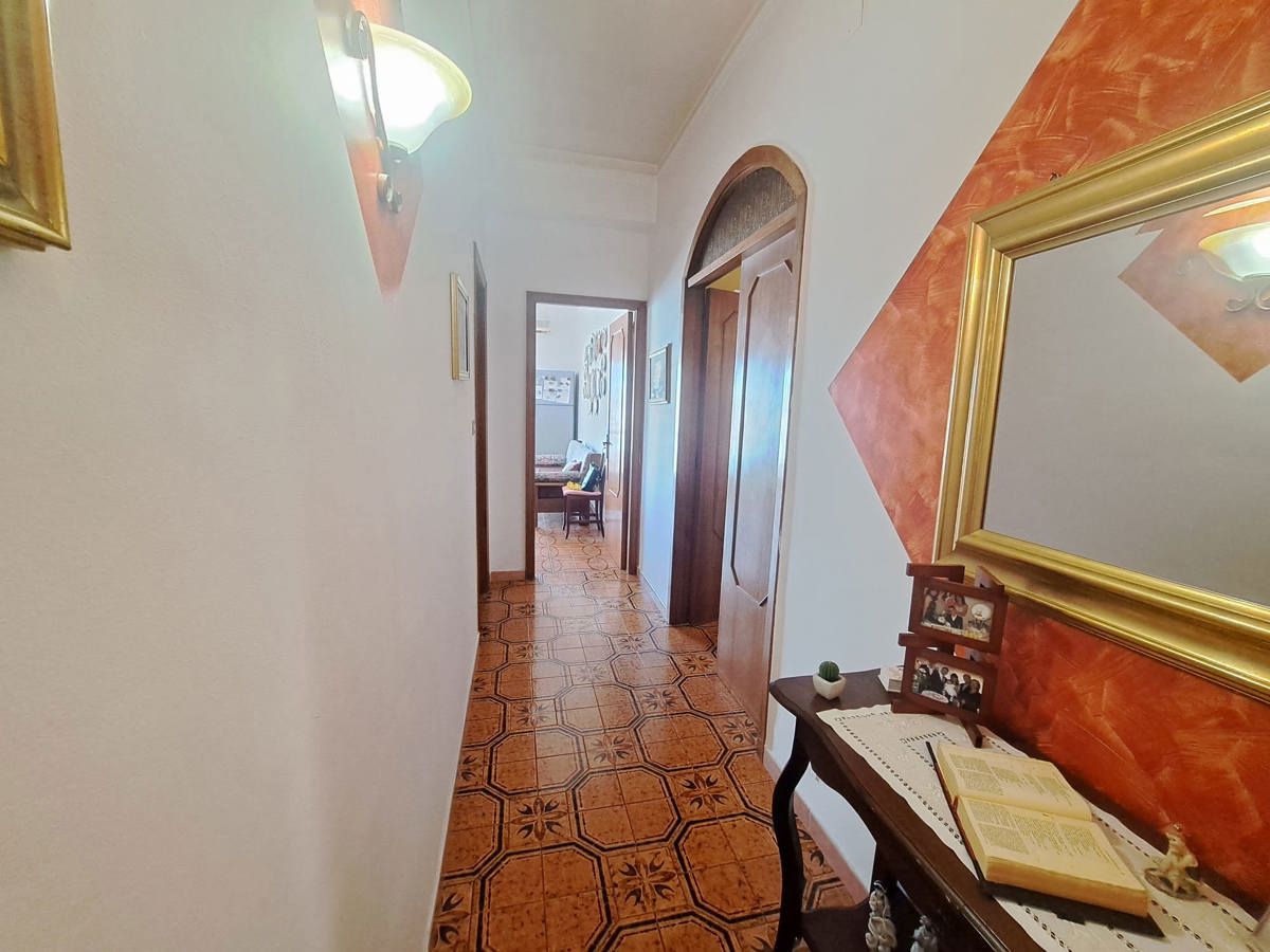 Appartamento in vendita a Barcellona Pozzo di Gotto