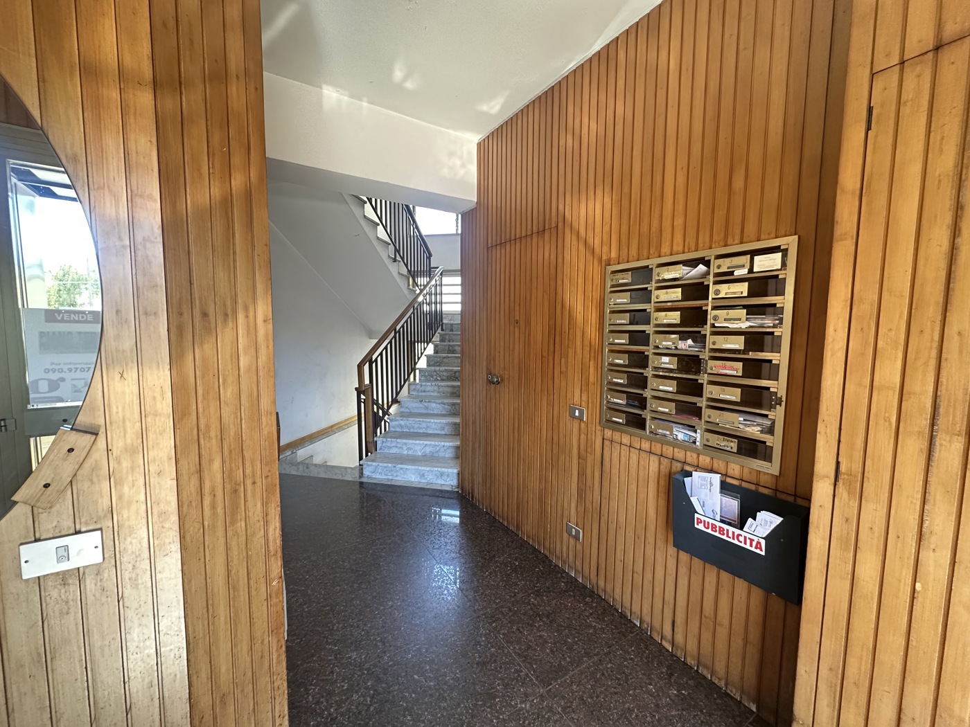 Quadrilocale in vendita a Barcellona Pozzo di Gotto