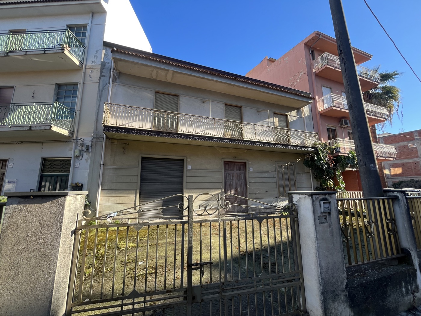 Casa indipendente da ristrutturare a Barcellona Pozzo di Gotto