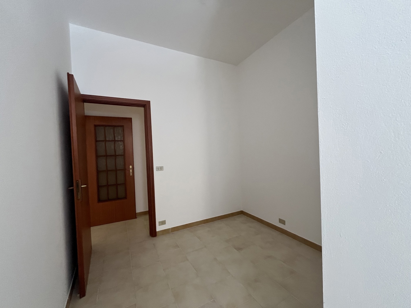 Quadrilocale in vendita a Barcellona Pozzo di Gotto