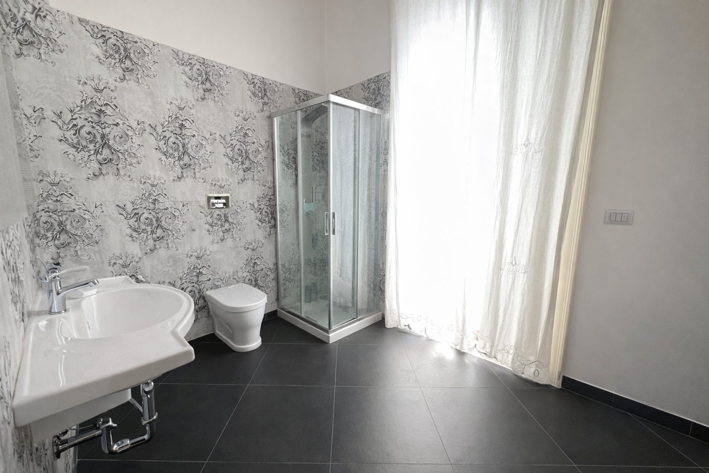 Casa indipendente ristrutturata a Barcellona Pozzo di Gotto