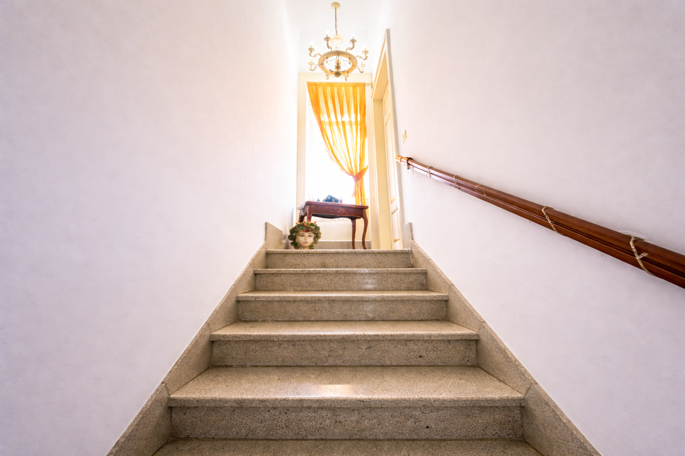 Casa indipendente ristrutturata a Barcellona Pozzo di Gotto