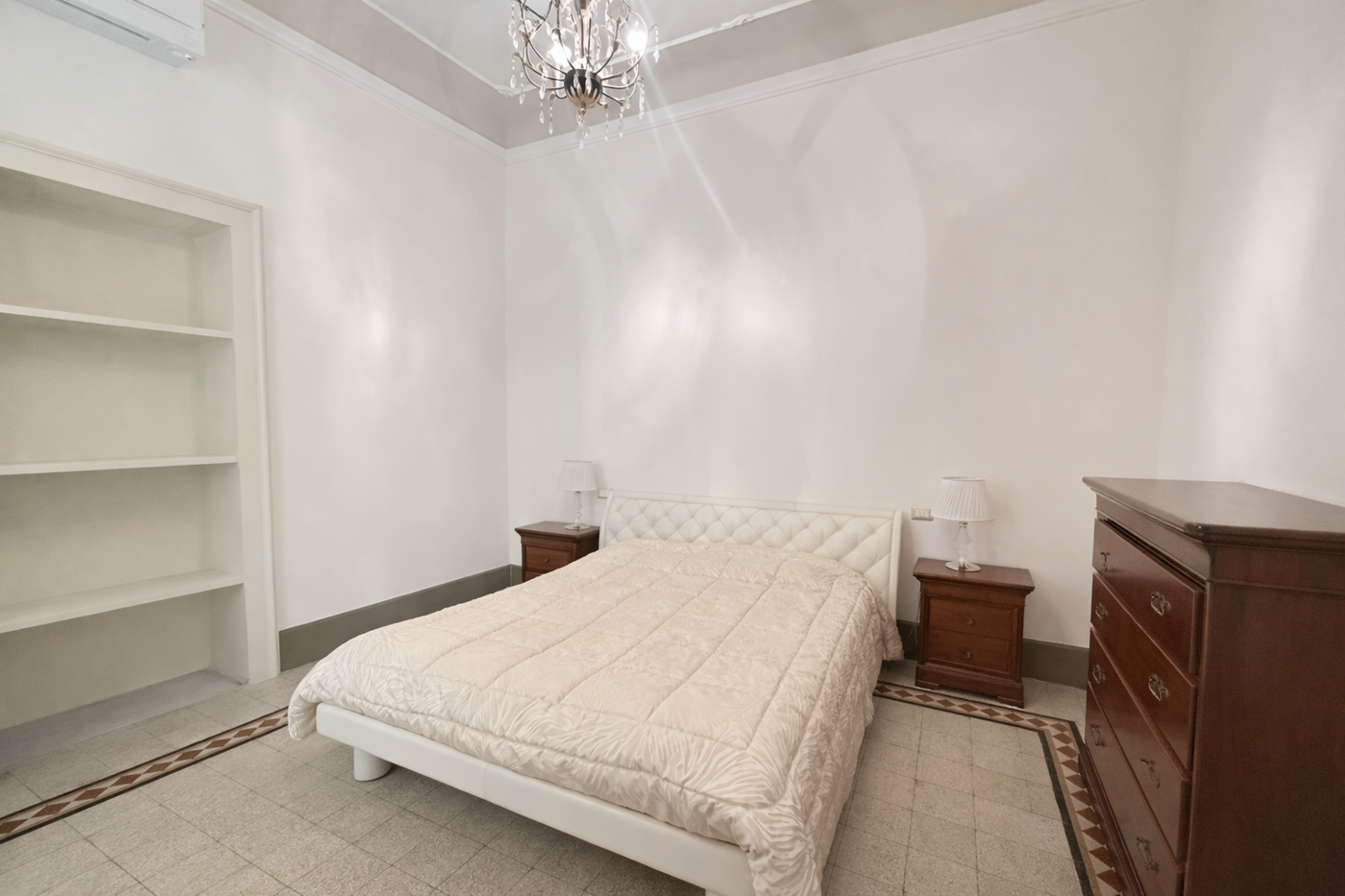 Casa indipendente ristrutturata a Barcellona Pozzo di Gotto