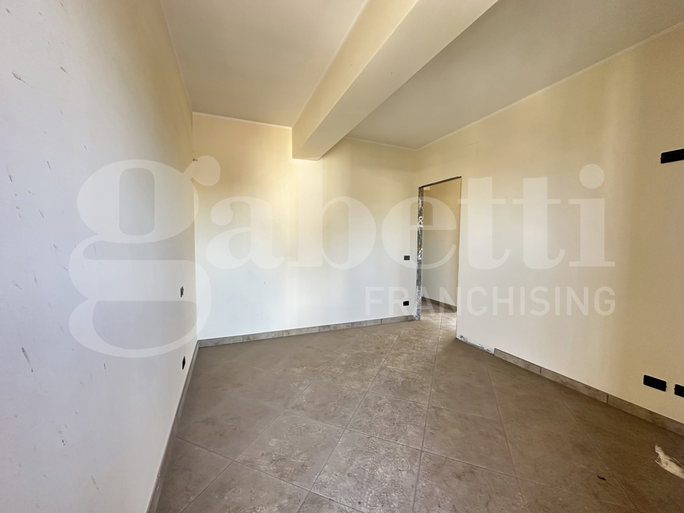 Appartamento con box doppio a Barcellona Pozzo di Gotto