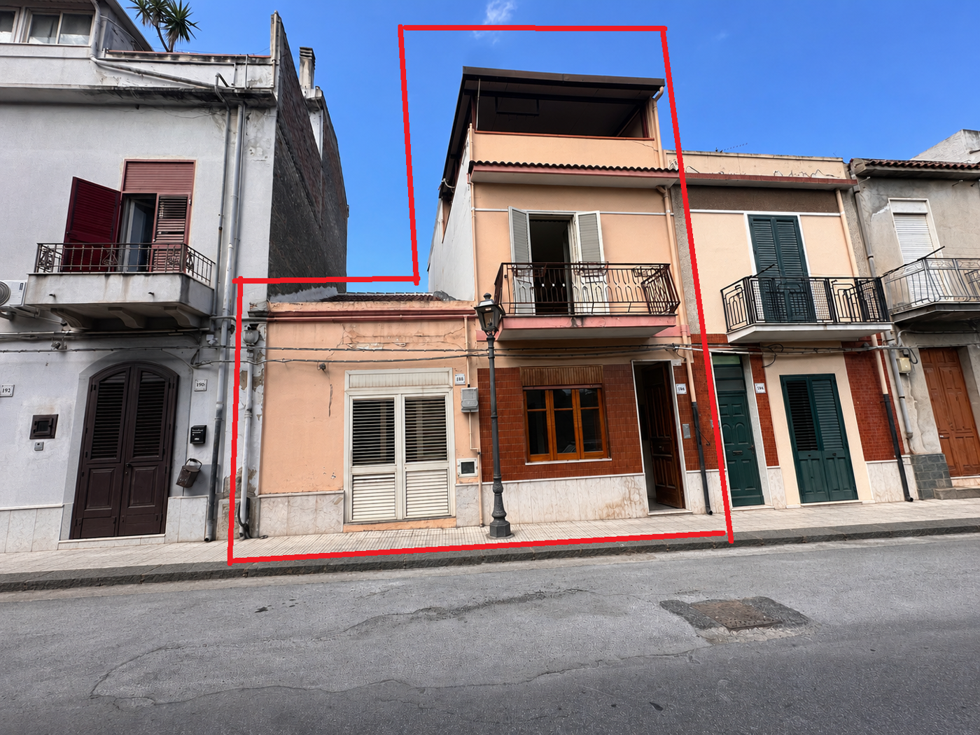 Casa indipendente da ristrutturare a Barcellona Pozzo di Gotto