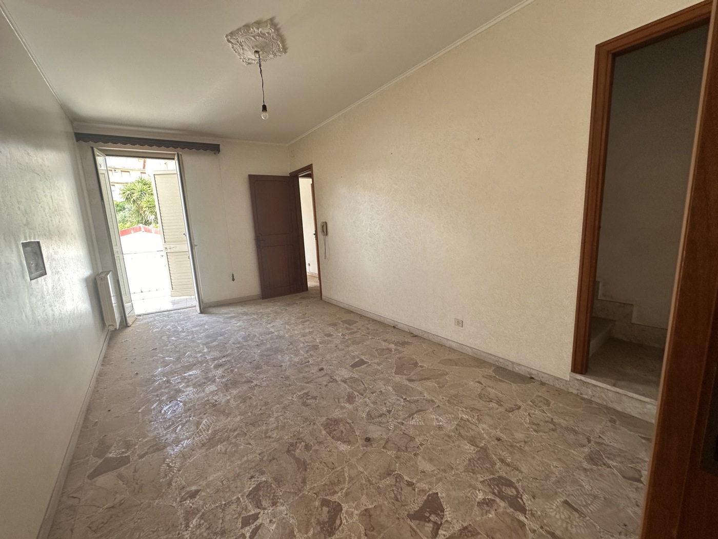 Casa indipendente da ristrutturare a Barcellona Pozzo di Gotto