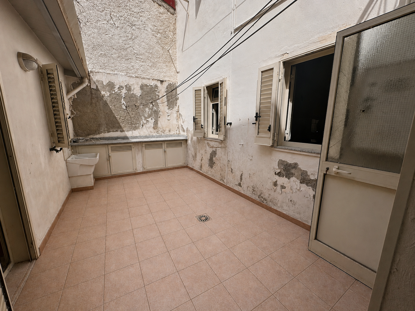 Casa indipendente da ristrutturare a Barcellona Pozzo di Gotto